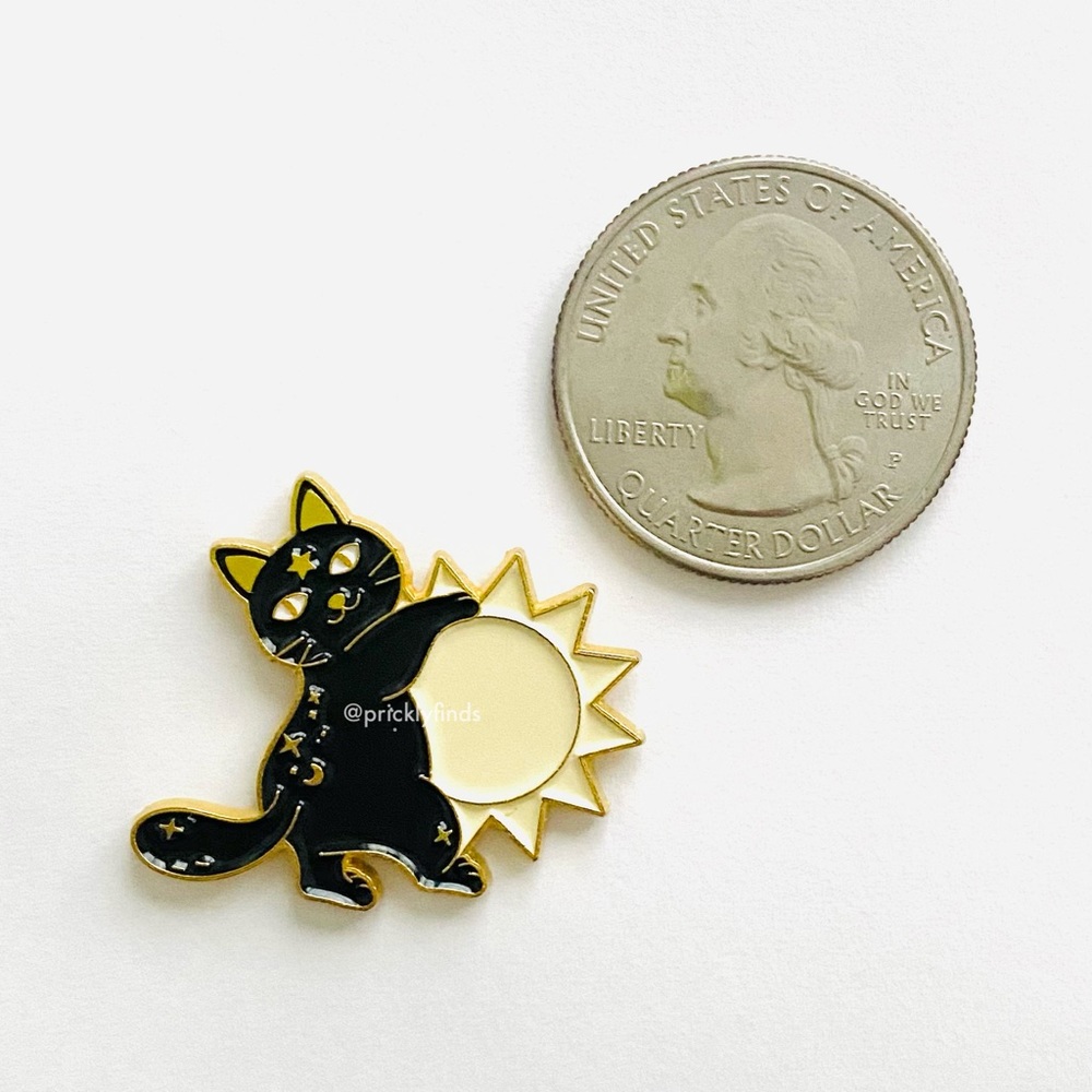 4/$20 Celestial Cat And Sun Enamel Pin - Picture 2 of 3